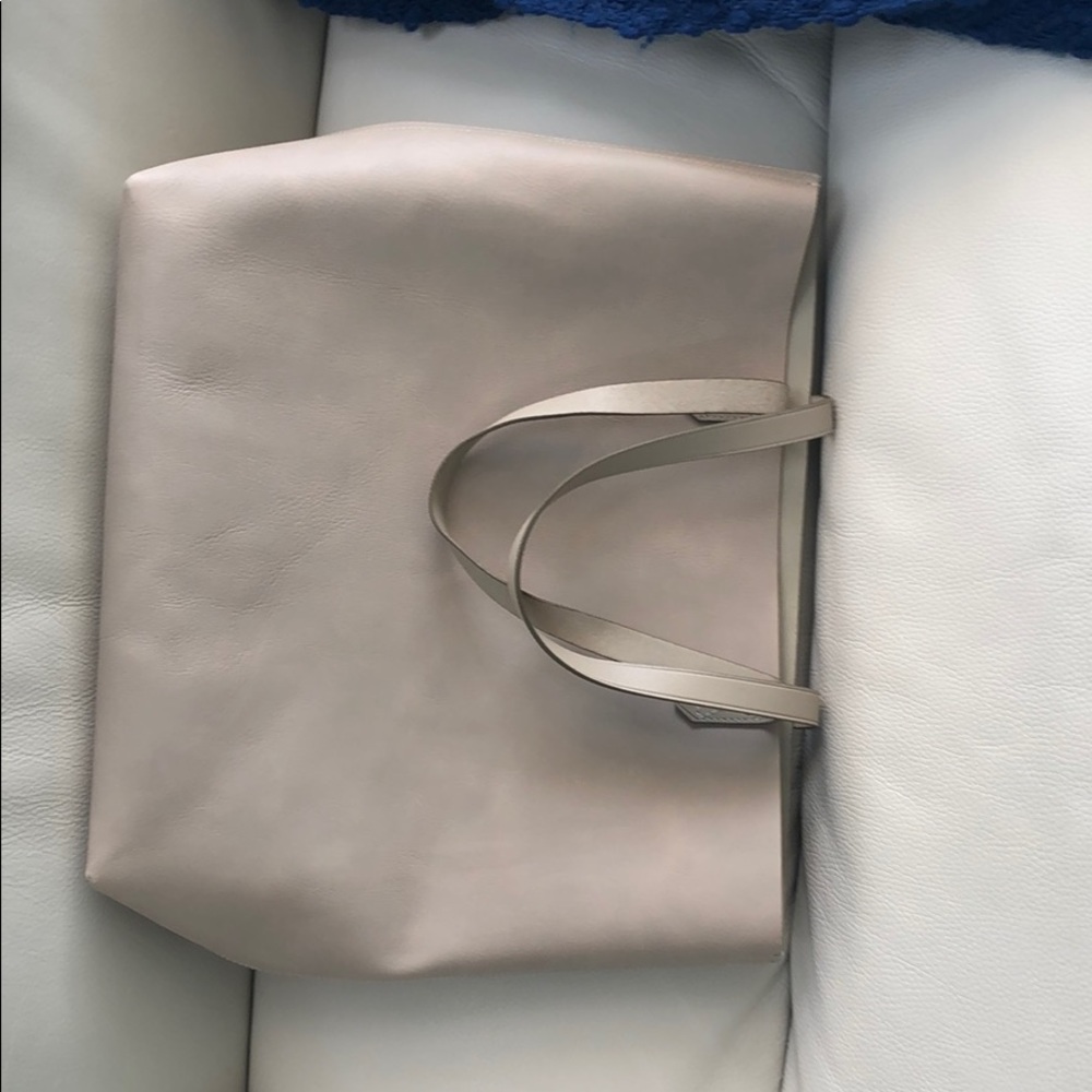 leather tote